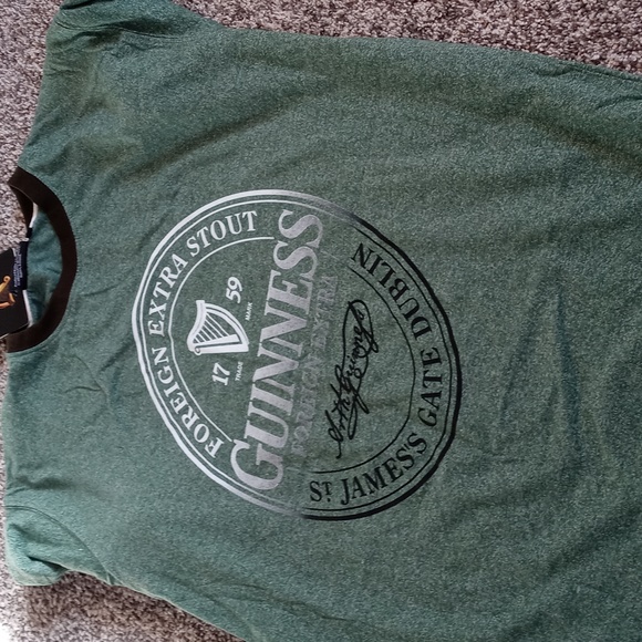 Men's Guinness T-shirt - Picture 2 of 5
